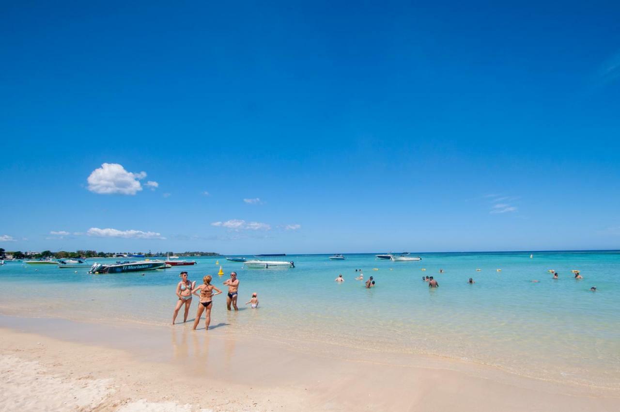 O'Biches Beachfront Complex - Trou Aux Biches Exteriör bild